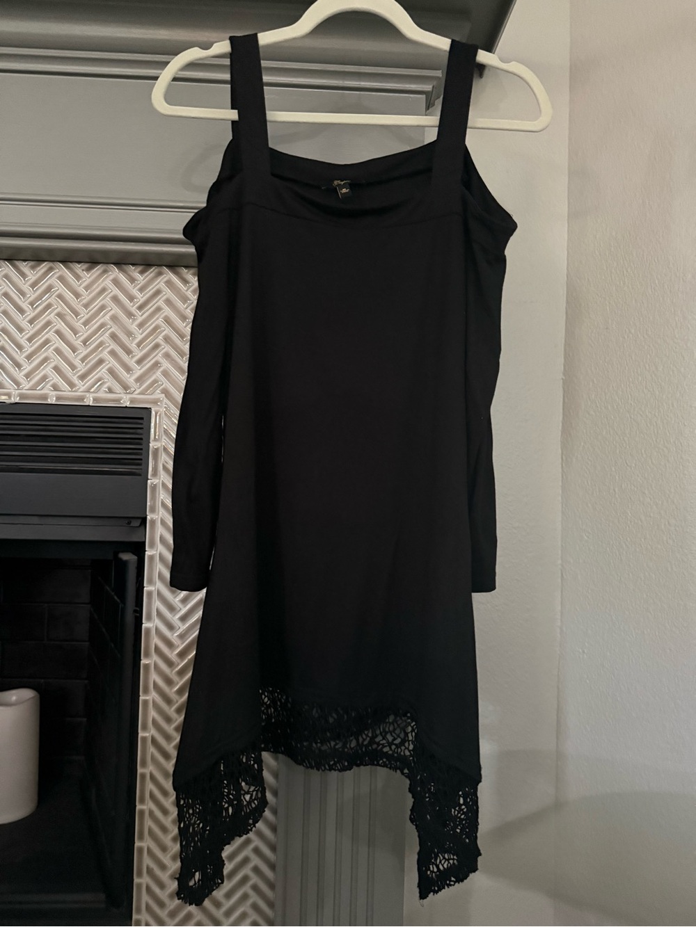 Cupio Black Cold-Shoulder Top with Lace Hem